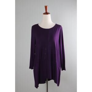 COMFY USA $113 Solid Purple Soft Stretch Button Detail Tee Top Size Small